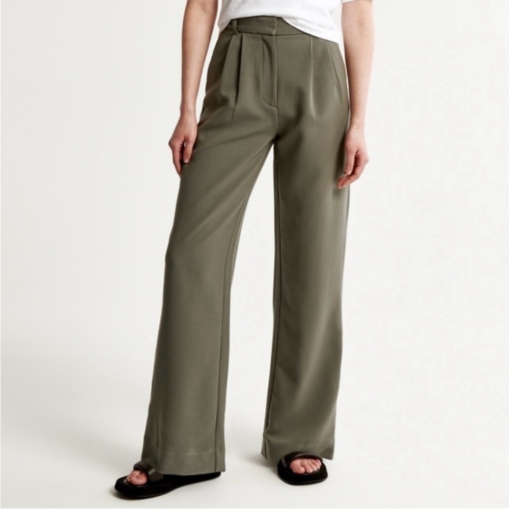 NWT A&F Tailored Sloane Wide Leg Pant